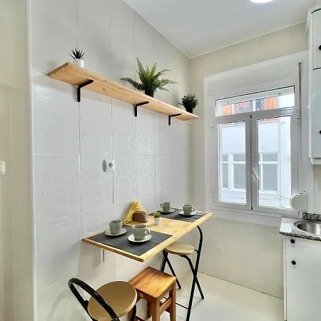 Door Coruna Apartment *